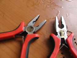 Mini-Combination-Pliers_01.jpg