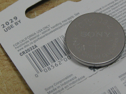 FAKE-SONY-CR2032_2.jpg