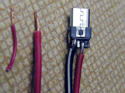 mini-USB-2.4A-ITTSB.jpg