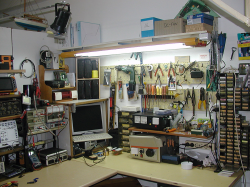 DIY- multimeter-storage-rack_2.jpg