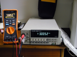 FLUKE-8842A-3.jpg