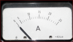 Neuberger-Ammeter-25A-3.jpg